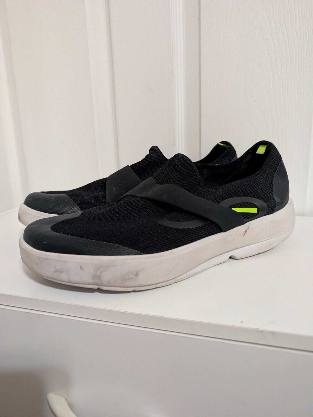 OOFOS OOmg Sport Shoes Men 13 Black Walking Recovery Comfort Sneakers Athletic